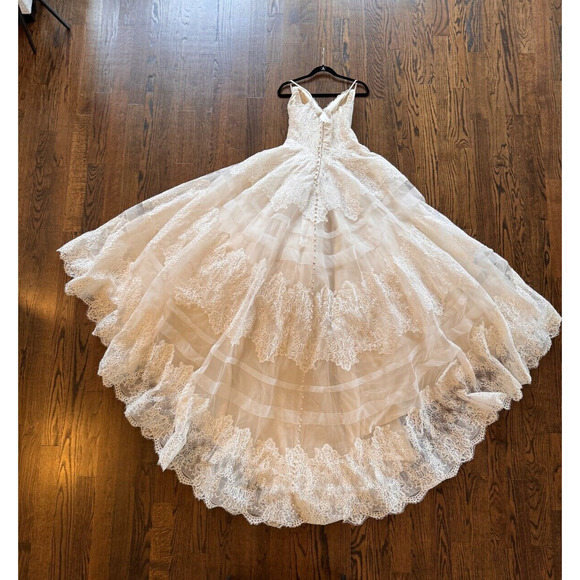 NEW Unaltered ALLURE Bridals Champagne / Ivory 9400 Wedding Ballgown Dress 14 - Picture 10 of 16